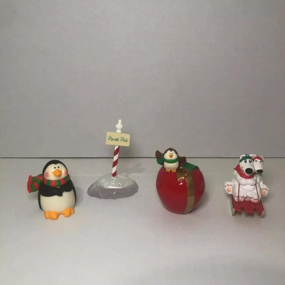*4 VTG Hallmark Merry Miniatures Christmas North Pole Sign Polar Bears Penguins